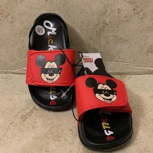 Mickey Mouse flip flops red and black size 5/6c